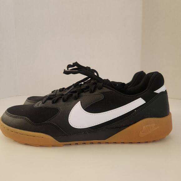 Nike Mens Terra Manta Black/White/Gum Light Brown 9 Medium